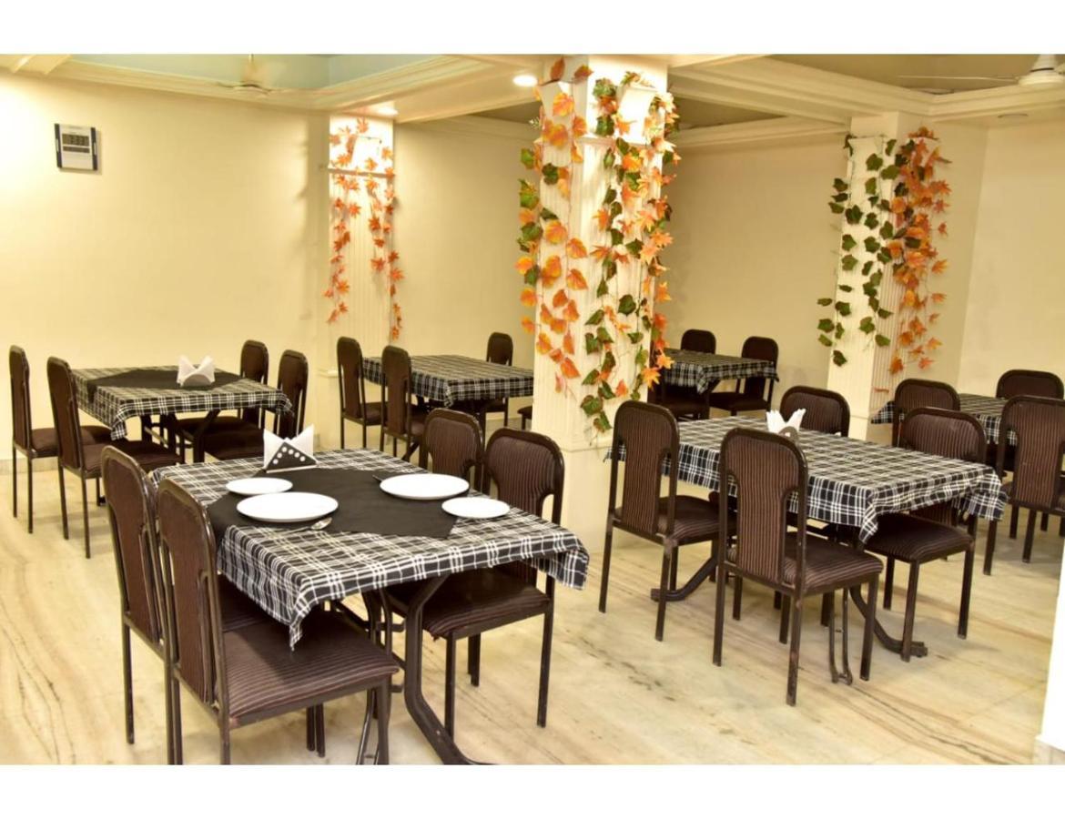 Hotel Dwarka, Nagpur Exterior foto